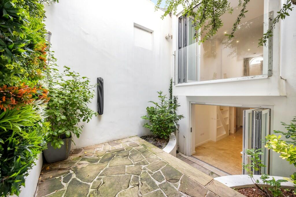 Additional property image - Wyndham Street, Brighton