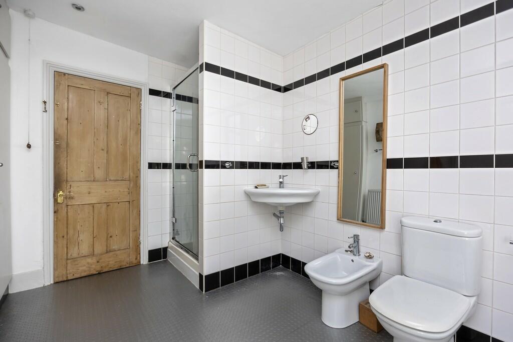 Additional property image - Sutherland Road, Brighton