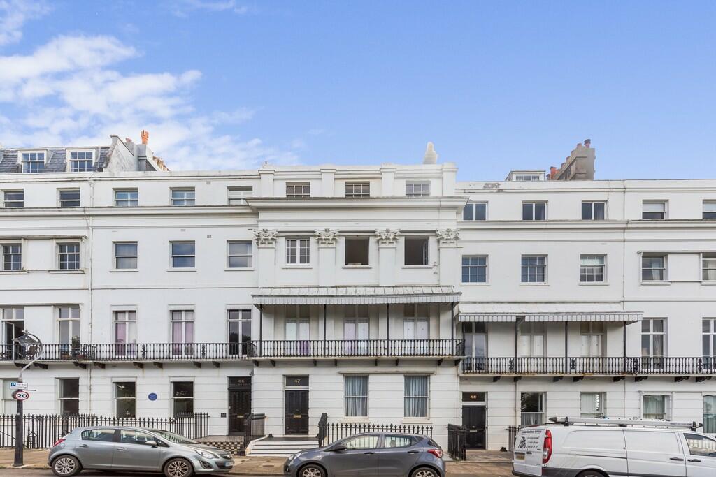 1 bedroom apartment for rent in Sussex Square, Brighton, BN2