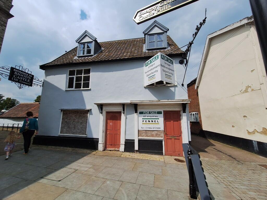 Main image of property: 16 Swan Inn, Market Place, Bungay, Suffolk, NR35