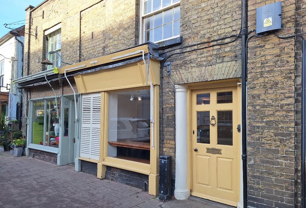 Main image of property: 28 Earsham Street, Bungay, Suffolk, NR35