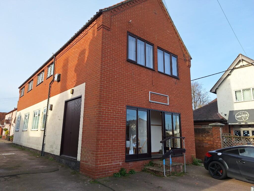 Main image of property: 33a Ravensmere, Beccles, Suffolk, NR34