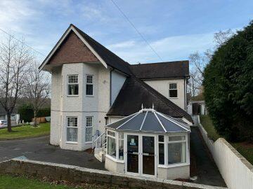 Additional property image - Delph House, 40 Upper Golf Links Road