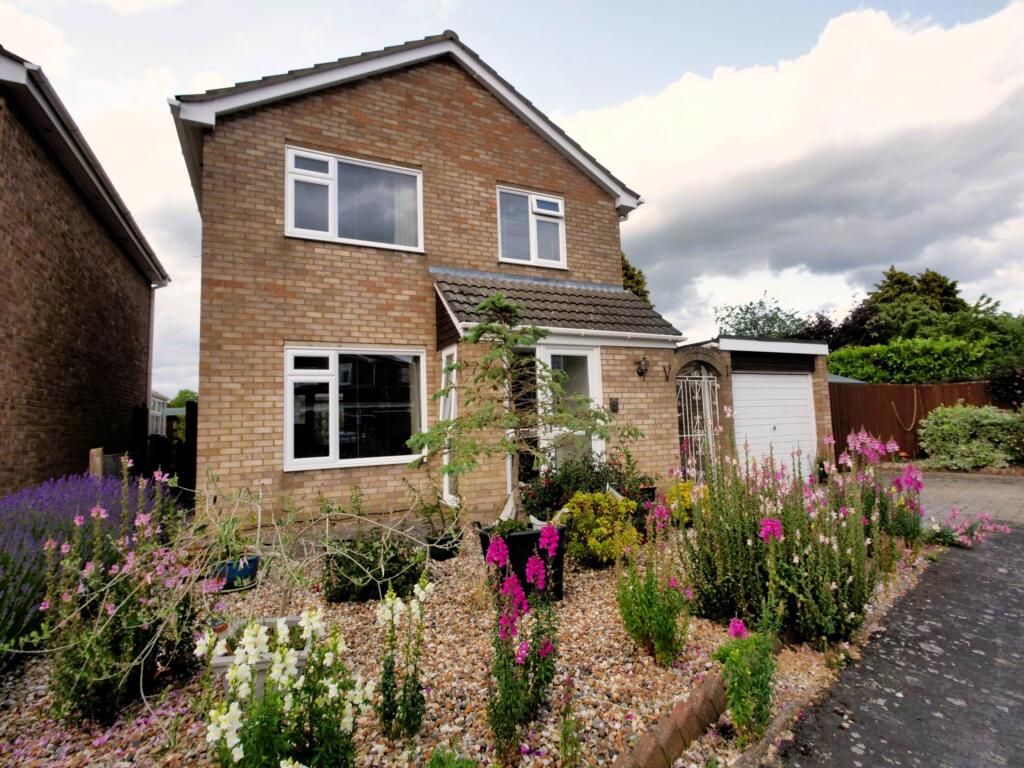 Main image of property: Homefield, Capel St. Mary, IP9 2XE