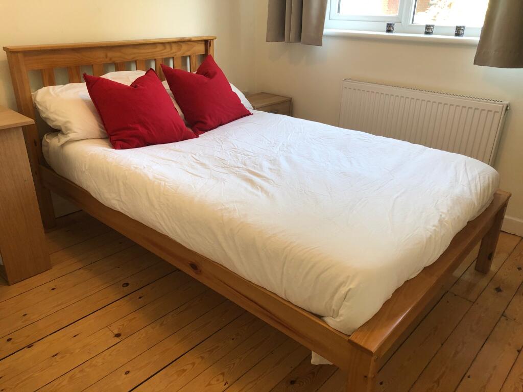 Main image of property: Charlton Lane, London SE7 8AB
