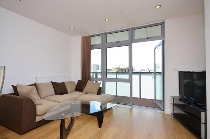 Main image of property: Apartment 408,Caspian Apartments, 5 Salton Square, London, Greater London, E14
