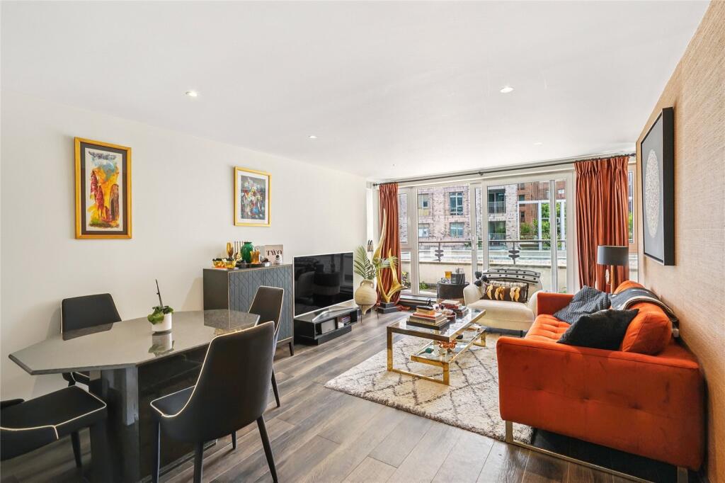 Main image of property: Smugglers Way, London, SW18