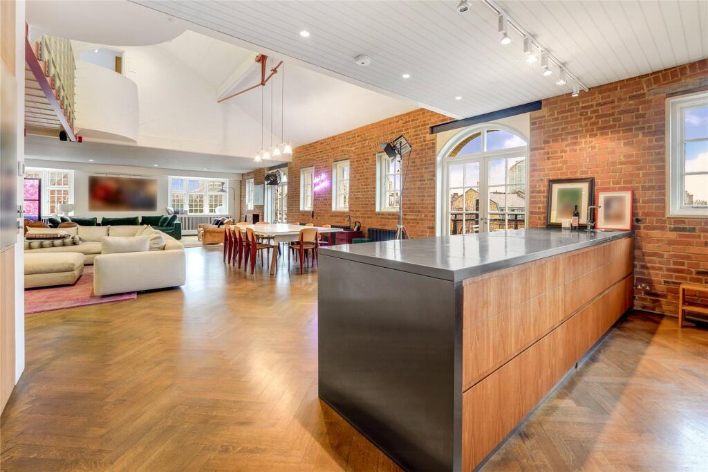 Main image of property: Battersea High Street, London, SW11