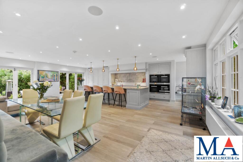 Main image of property: Barnet Lane, Elstree