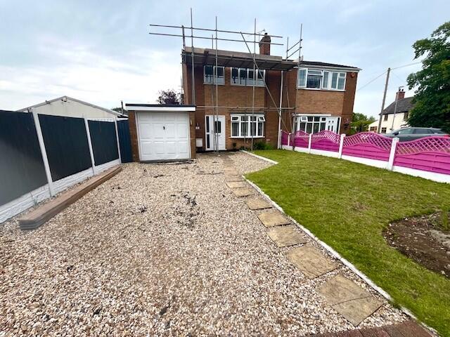 Main image of property: Old Cannock Road, Shareshill, WOLVERHAMPTON