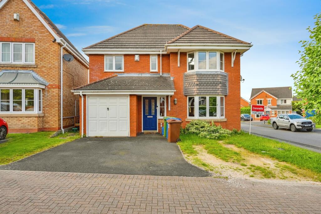 4 bedroom detached house for sale in Beaumont Way, Norton Canes