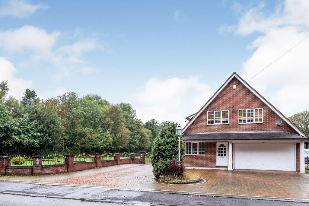 3 bedroom detached bungalow for sale in Norton East Road, Norton Canes