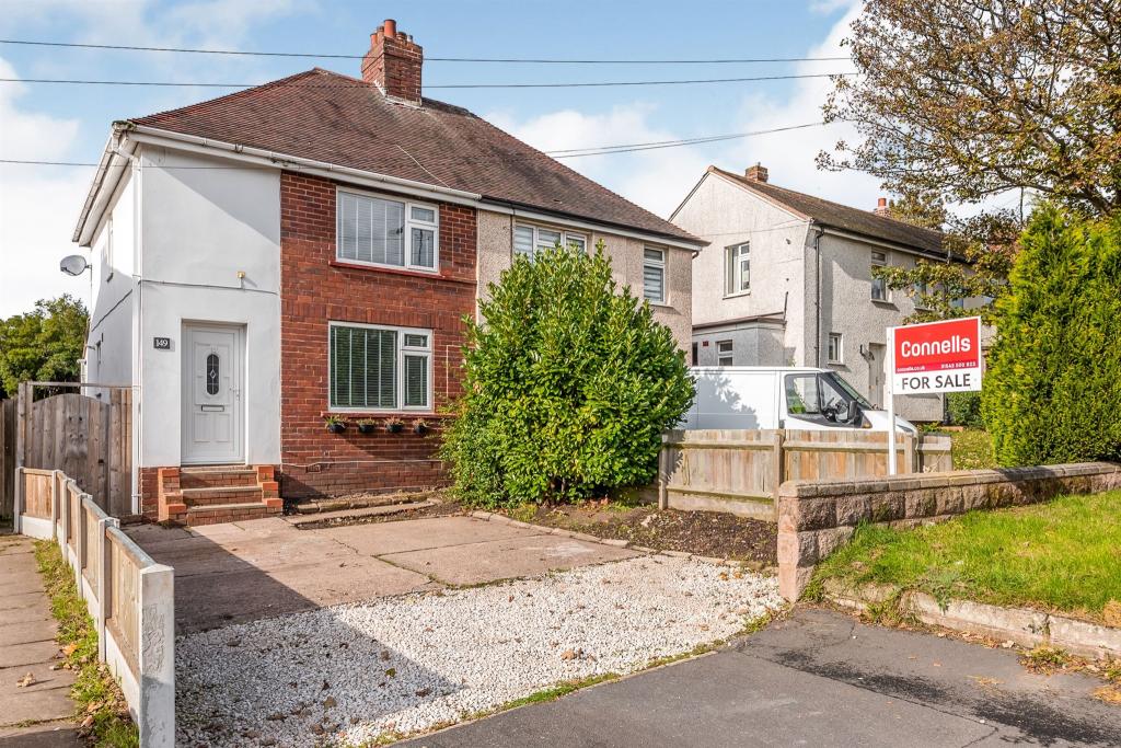 3 bedroom semidetached house for sale in Huntington Terrace Road