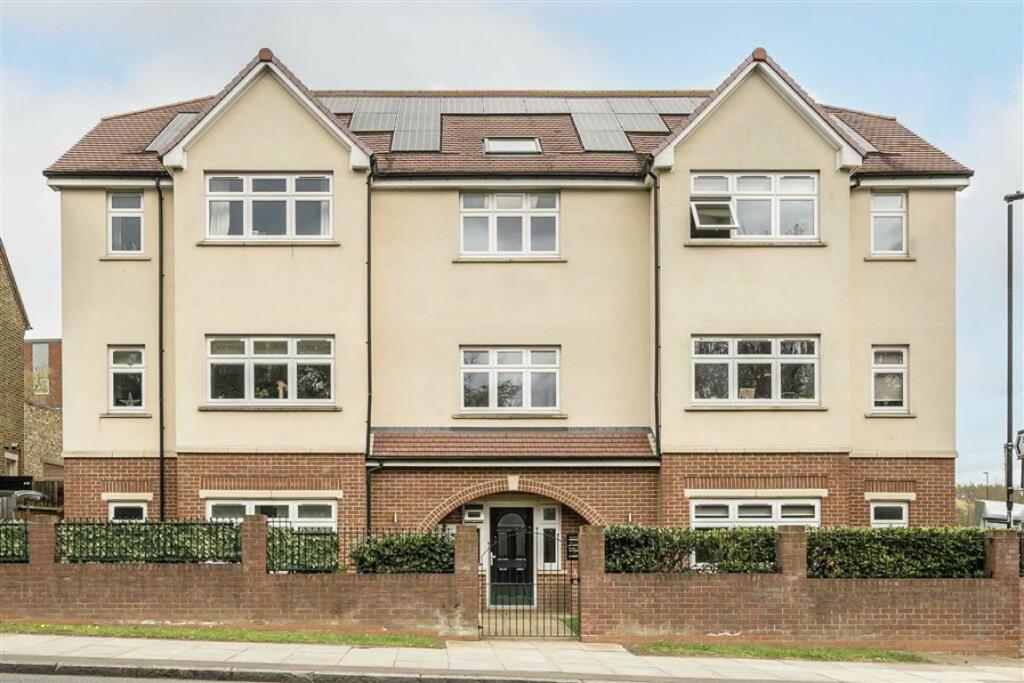 1 bedroom flat for rent in Shooters Hill, Shooters Hill, SE18