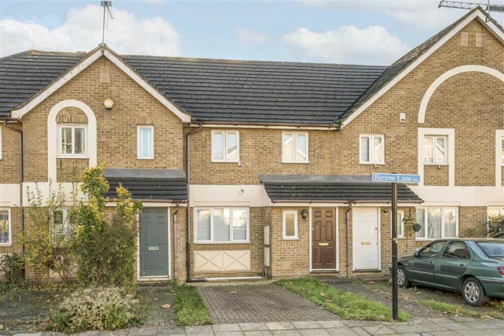 3 bedroom terraced house