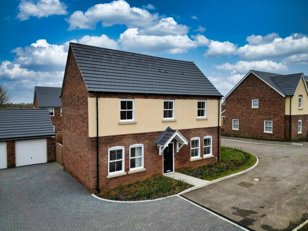 5 bedroom detached house for sale in Fletton Drive, Newton Longville, MK17