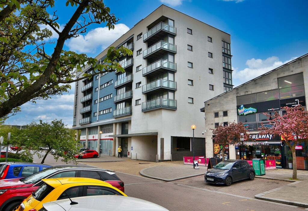 1 bedroom apartment for sale in Lower Twelfth Street, Milton Keynes, MK9