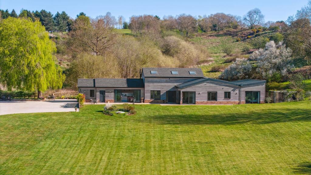 Main image of property: Partridge Hill, Great Brickhill, MK17
