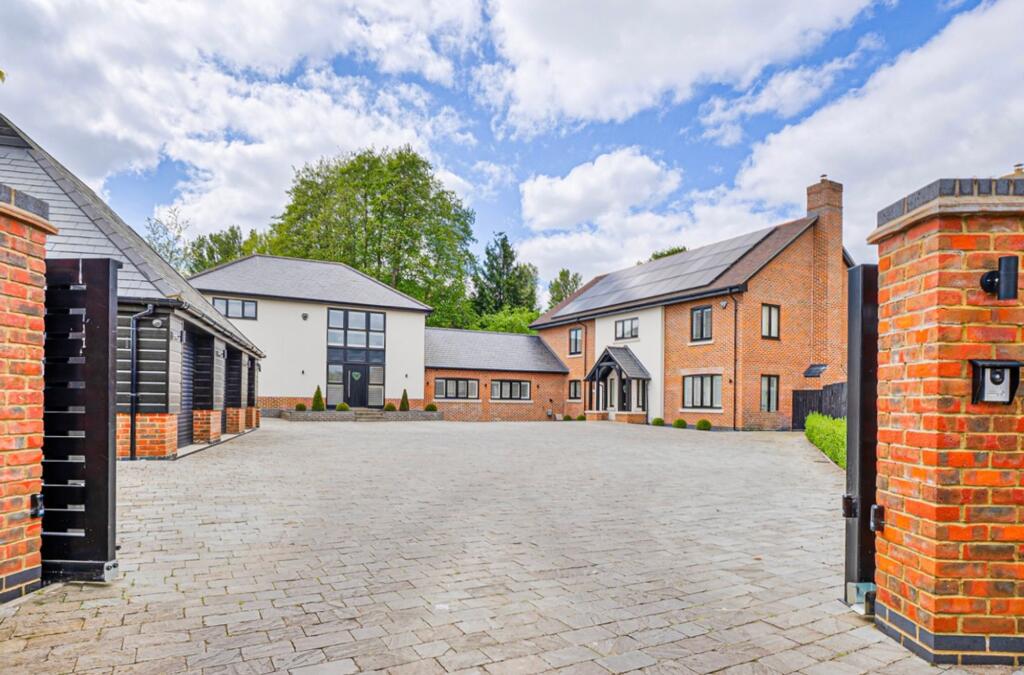 Main image of property: Newport Road, Wavendon, MK17
