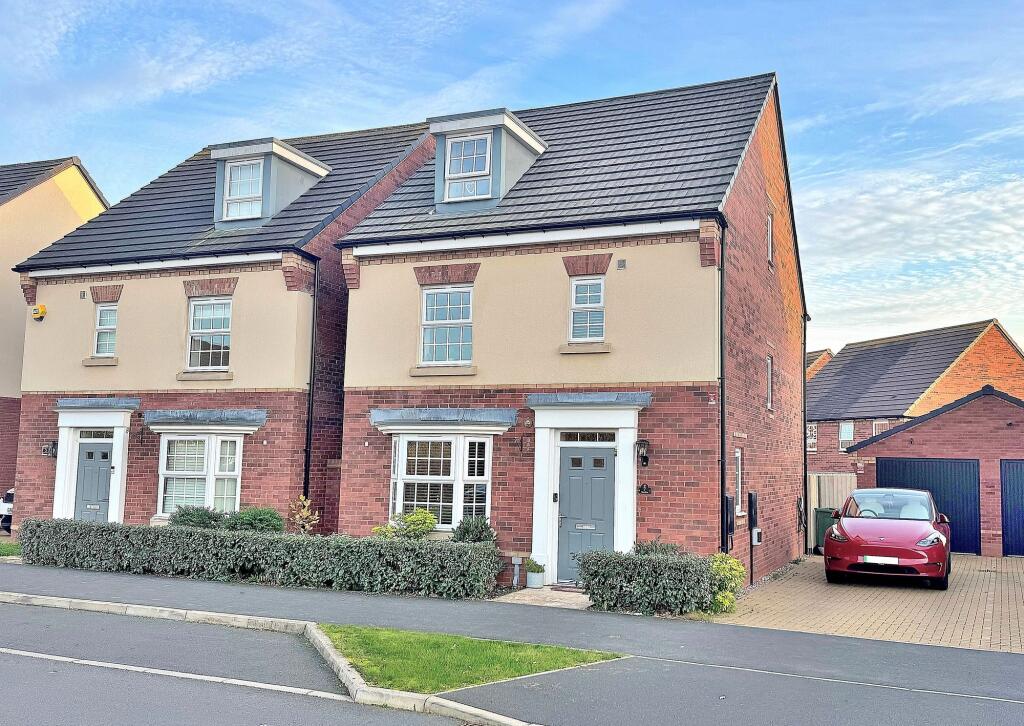 Main image of property: Fabius Drive, Fairfields, MK11