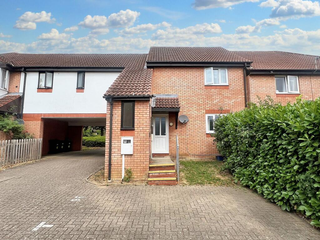 Main image of property: Lynmouth Crescent, Furzton, MK4