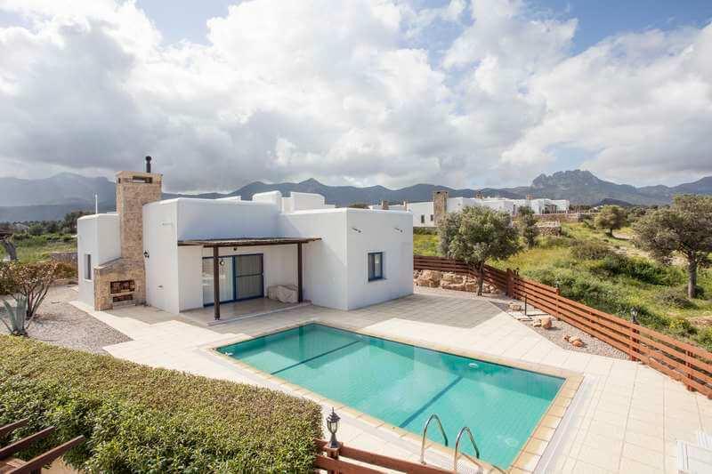 3 bedroom bungalow for sale in Kyrenia/Girne, Northern Cyprus