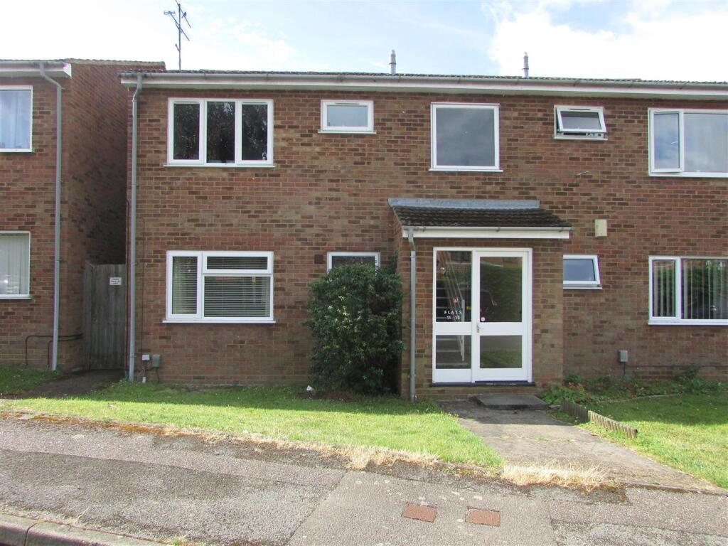 Main image of property: Hammond Close, Stevenage Old Town