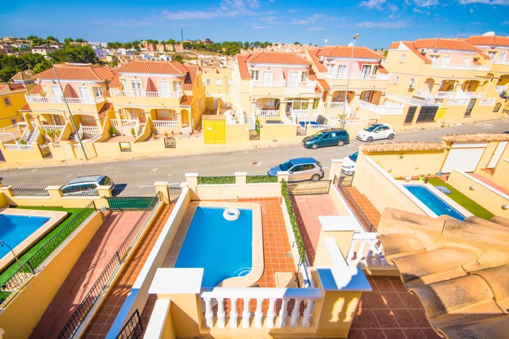 3 bedroom villa for sale in Villamartin, Spain