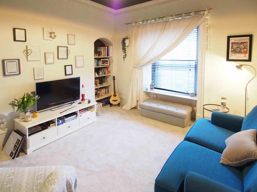 Additional property image - Flat 5, 37 Rosemount Viaduct, Aberdeen, AB25 1NQ
