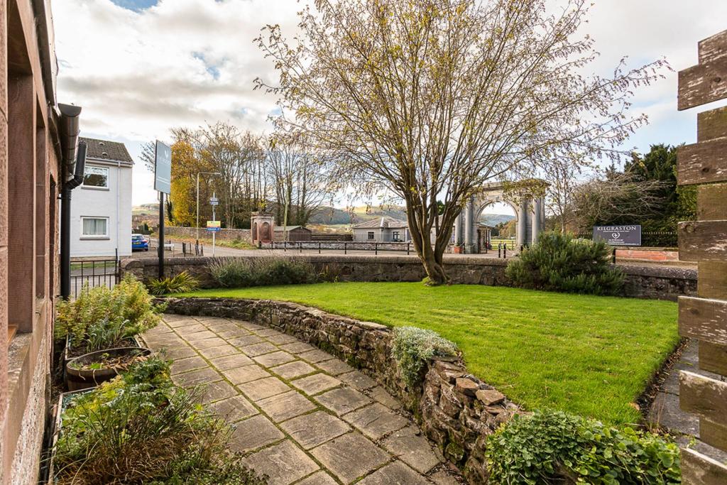 3 bedroom house for sale in 1 Road, Bridge of Earn, Perth