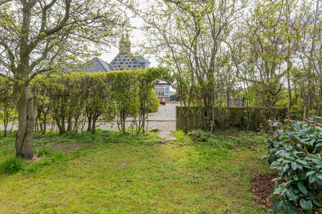 5 bedroom detached house for sale in Donniemaud Farmhouse Cornhill