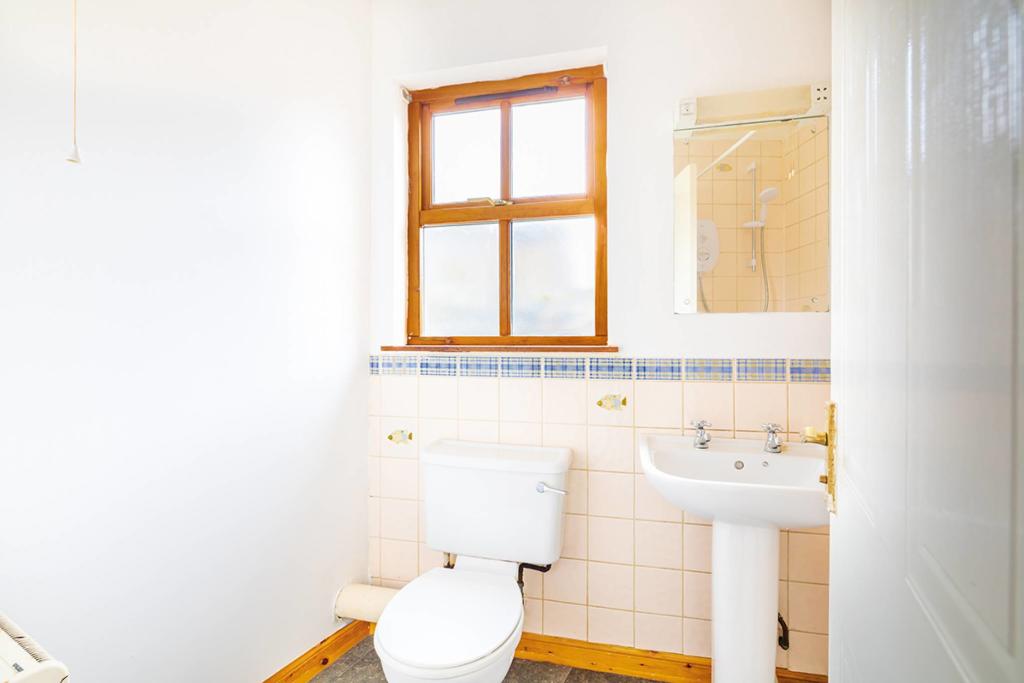 2 bedroom end of terrace house for sale in 16 Manse Street, Tain, IV19 1AN, IV19