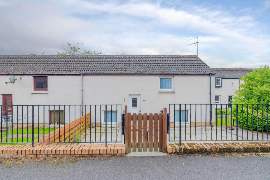 3 bedroom semidetached house for sale in 175 Johnston Gardens North