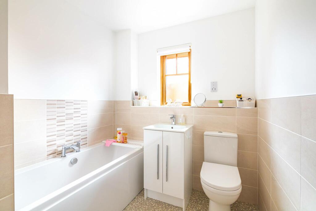 Additional property image - 6 Kessock Road, Buckie, AB56 1GR