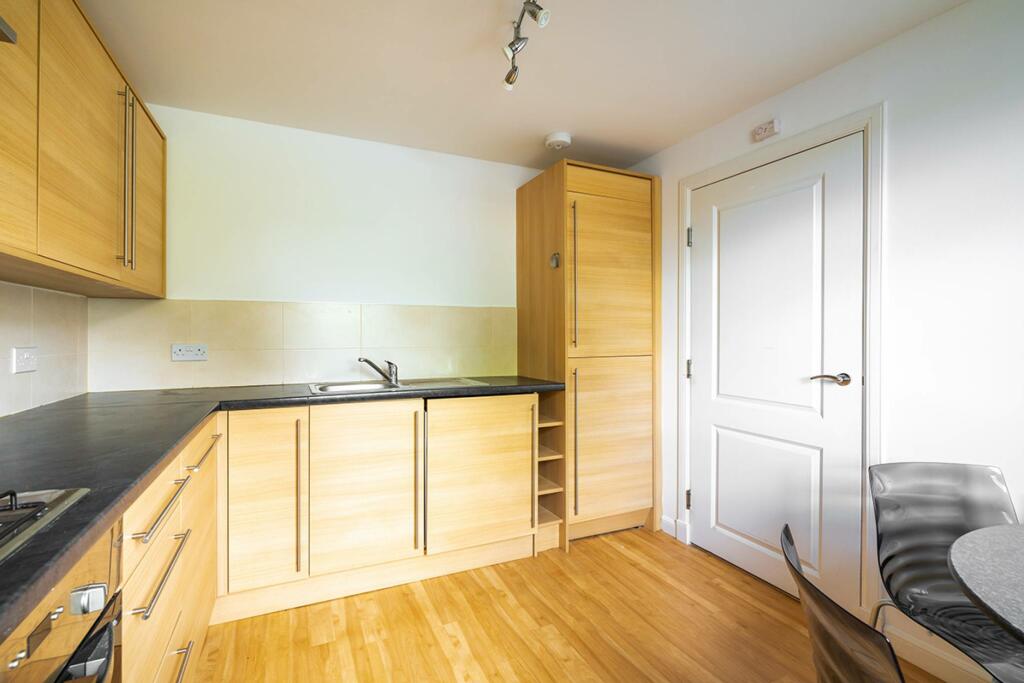 Additional property image - 32A Erroll Street, Aberdeen, AB24 5TP