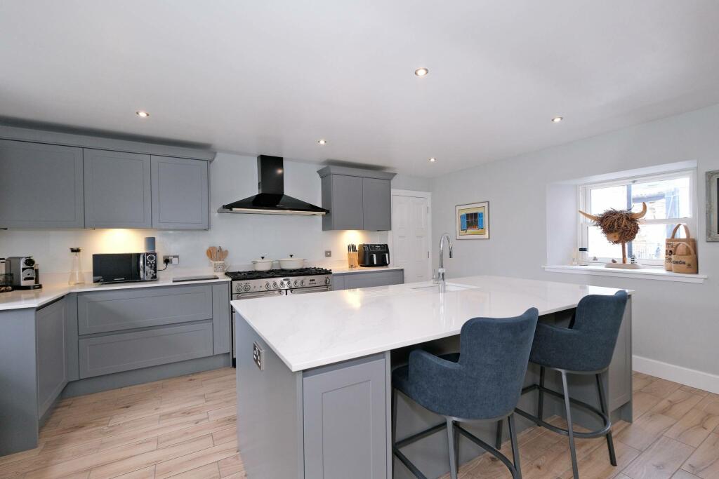 Additional property image - Norwood, 11 Seafield Place, Cullen, AB56 4TE