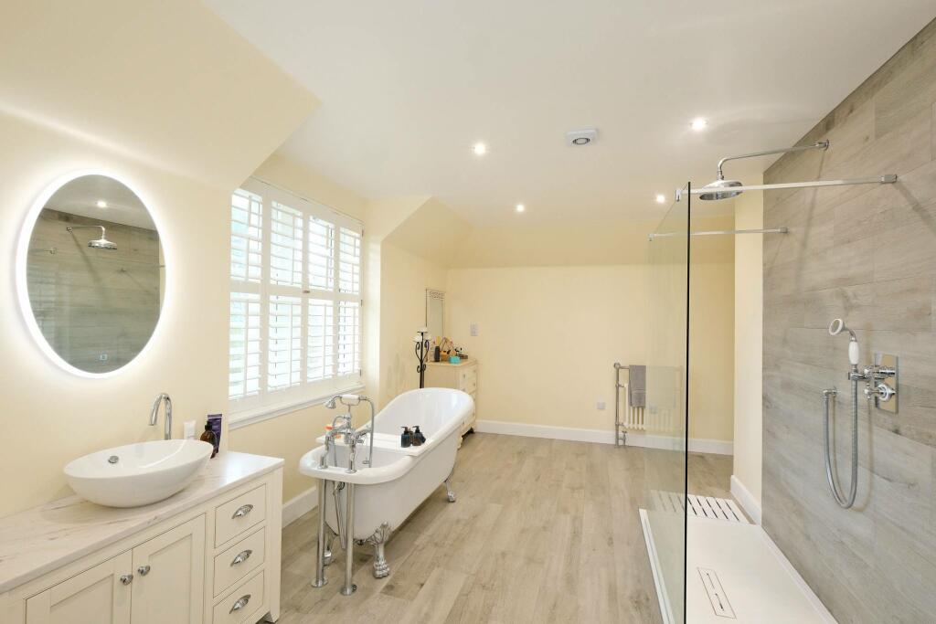 Additional property image - Norwood, 11 Seafield Place, Cullen, AB56 4TE