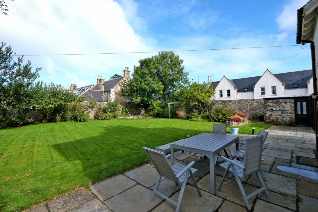 Additional property image - Norwood, 11 Seafield Place, Cullen, AB56 4TE