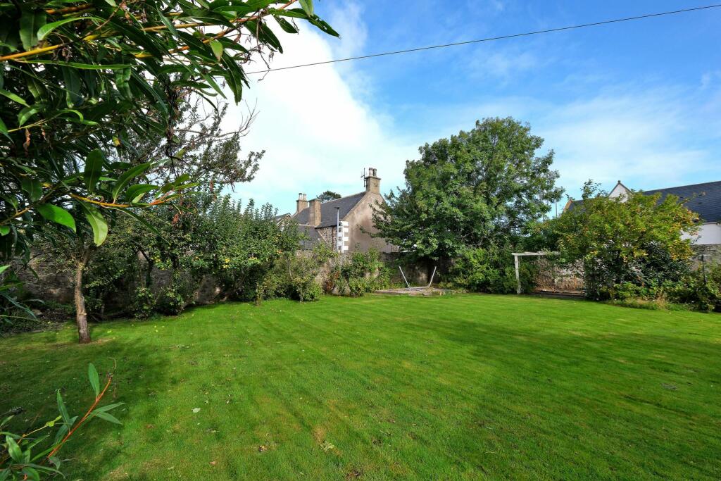 Additional property image - Norwood, 11 Seafield Place, Cullen, AB56 4TE