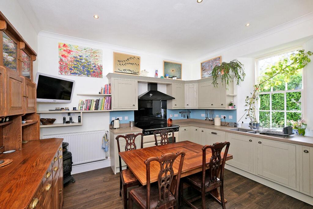 Additional property image - Easter Villa, School Road, Fordyce, Banff, AB45 2SJ