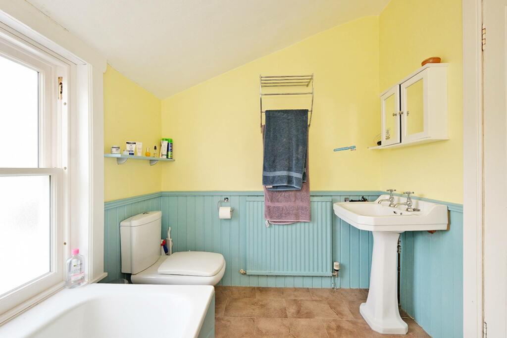 Additional property image - Easter Villa, School Road, Fordyce, Banff, AB45 2SJ