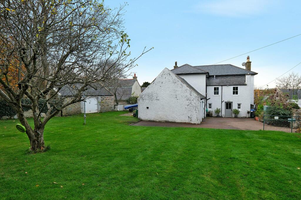 Additional property image - Easter Villa, School Road, Fordyce, Banff, AB45 2SJ