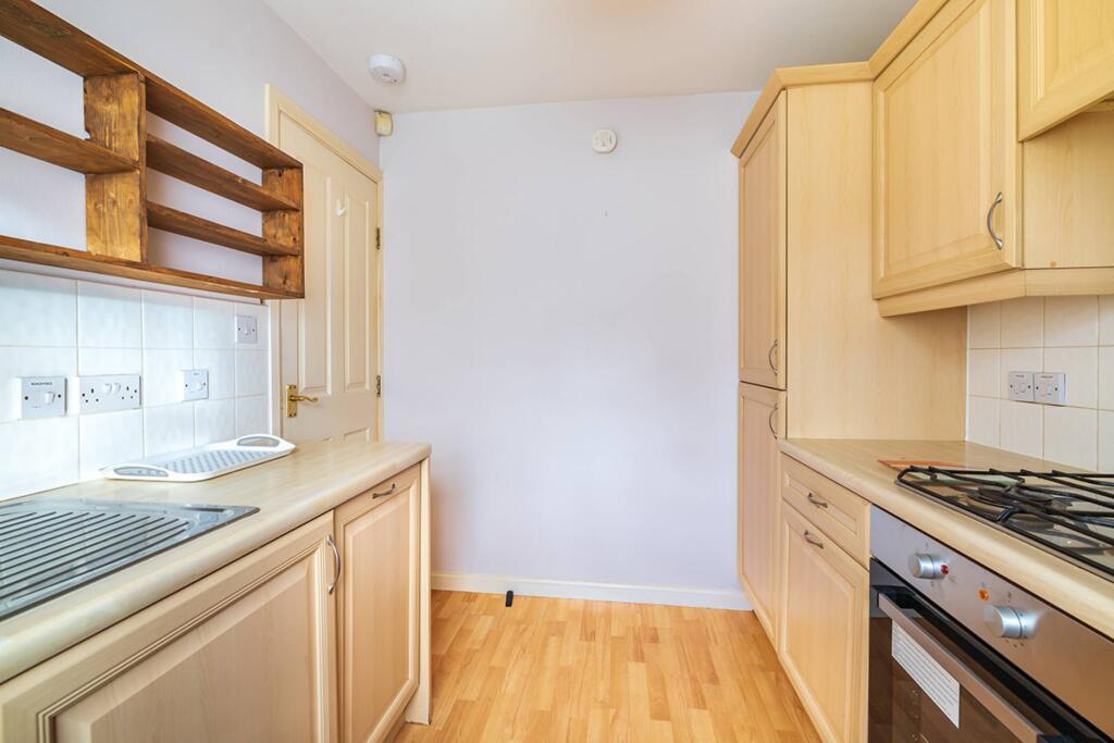 Additional property image - 1 Ashgrove Avenue, Aberdeen, AB25 3BQ