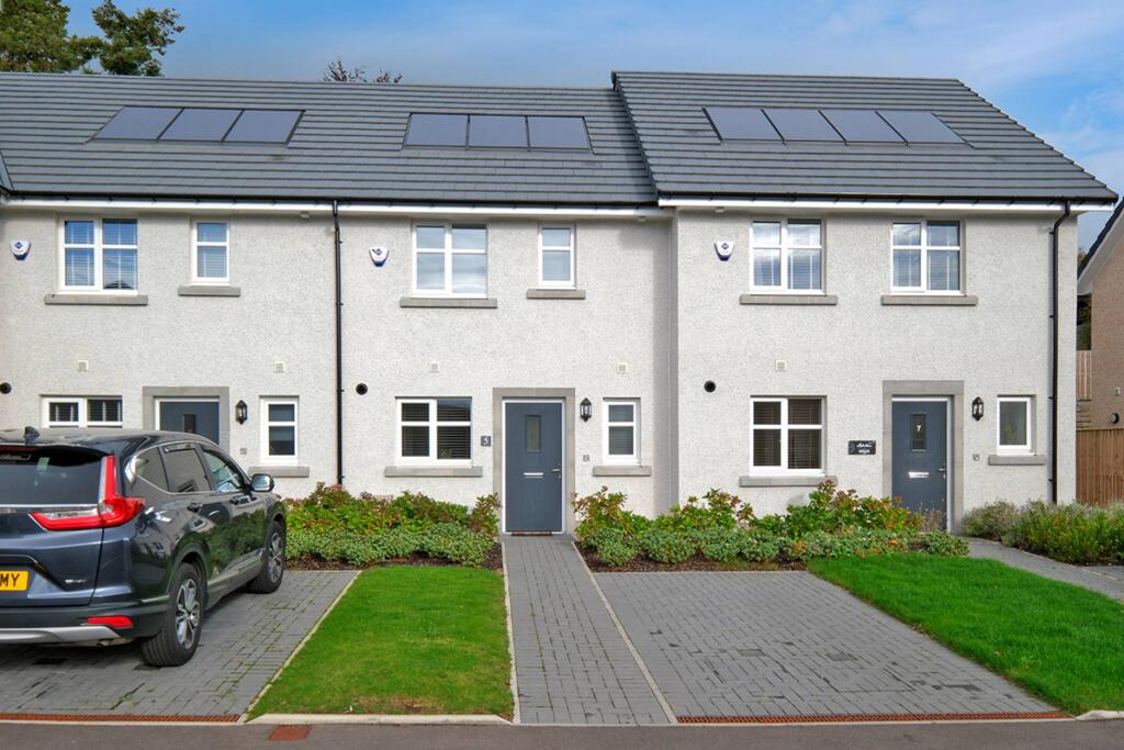 Main image of property: 5 Forest View Road, Cults, Aberdeen, AB15 9FQ