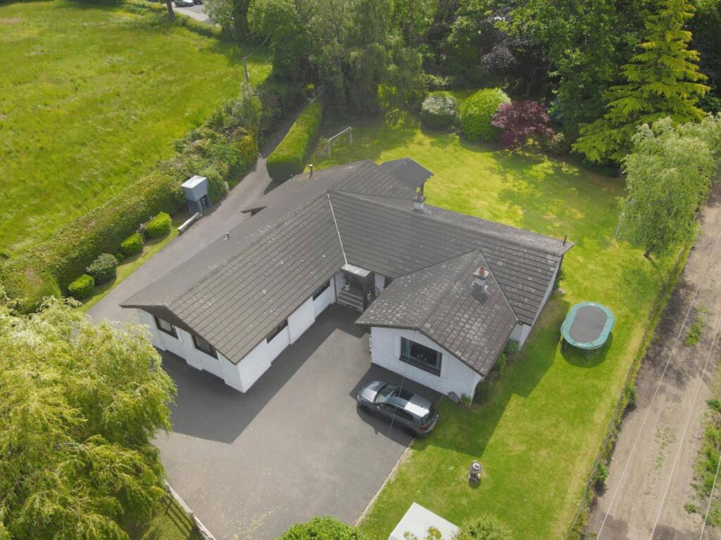 Main image of property: Glendevon Lodge, Faucheldean, Winchburgh, EH52 6PS