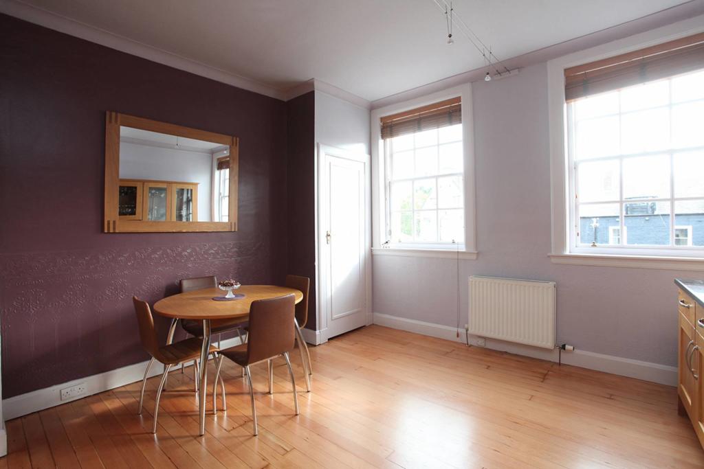 5 bedroom town house for sale in Bank House High Street, Inverkeithing