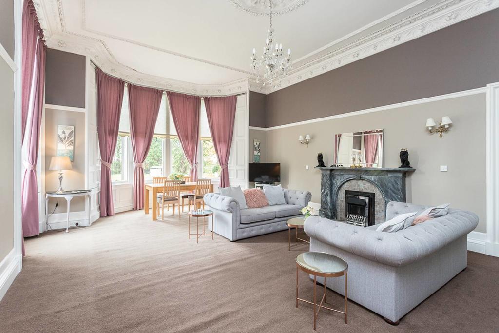 Additional property image - 1 and 2 Fernlea Forfar Road, Arbroath, DD11 3RA