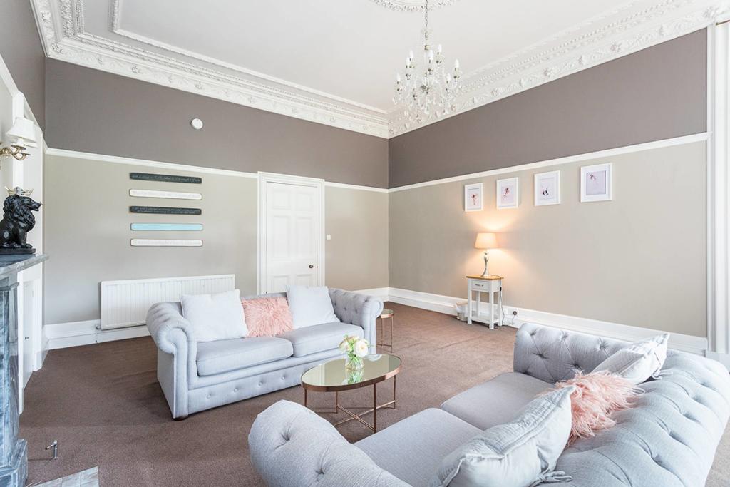 Additional property image - 1 and 2 Fernlea Forfar Road, Arbroath, DD11 3RA
