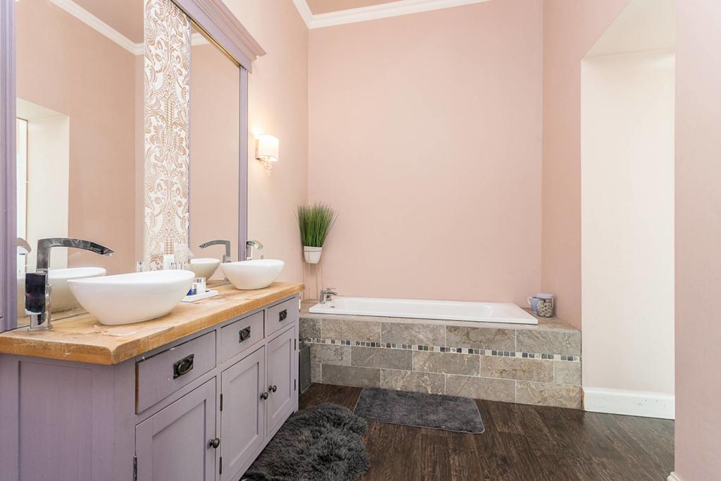 Additional property image - 1 and 2 Fernlea Forfar Road, Arbroath, DD11 3RA
