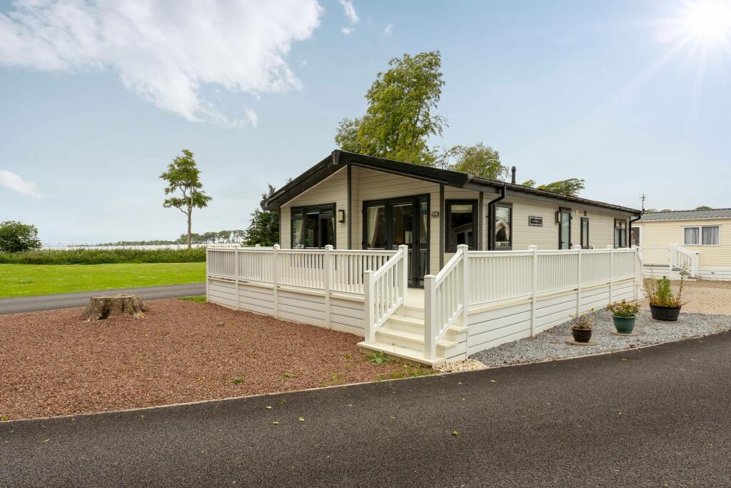 2 bedroom park home for sale in 1B Bennington Drive, Arbroath, DD11 5SZ